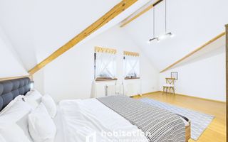 Casă individuală cu spațiu amplu și liniște absolută în Ghiroda - Poză 22