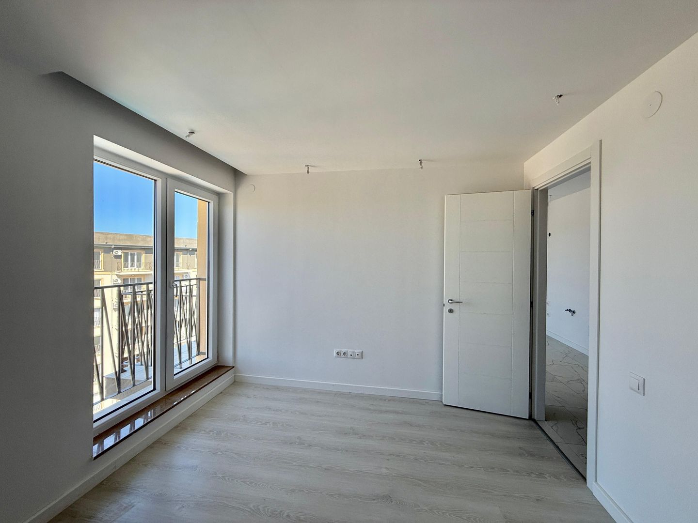 COSMOPOLIS - Apartament cu 2 camere tip studio,finalizat 2026 - Poză 5