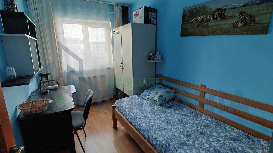 Închiriez camera în apartament cu 3 camere - Poză 2