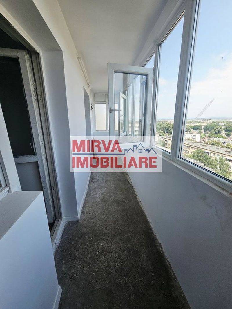 Vanzare apartament 2 camere, decomandat, zona Republicii - Poză 3