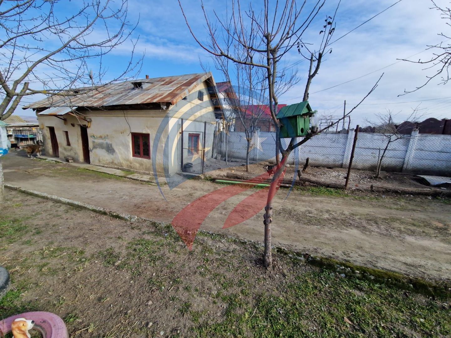 CASA SCAESTI + TEREN - 5473 mp intravilan - Poză 3