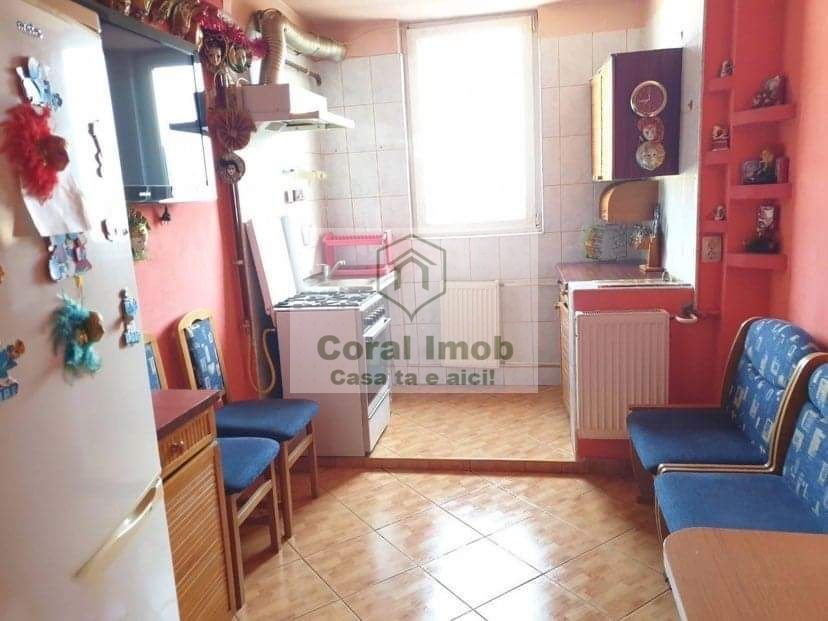 Vanzare apartament 3 camere, Doamna Ghica - Poză 1