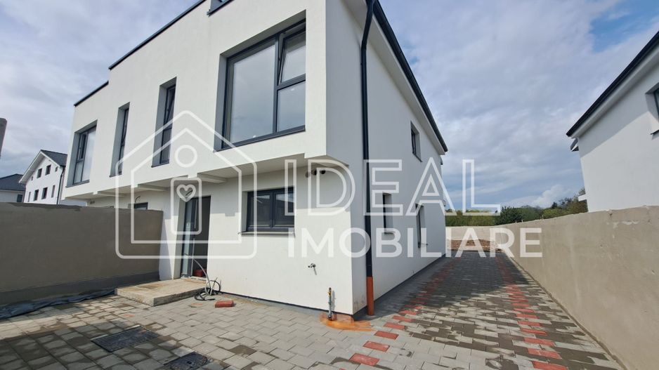 Duplex Modern cu 4 camere si 400 de mpde curte, zona Lidl - Poză 2
