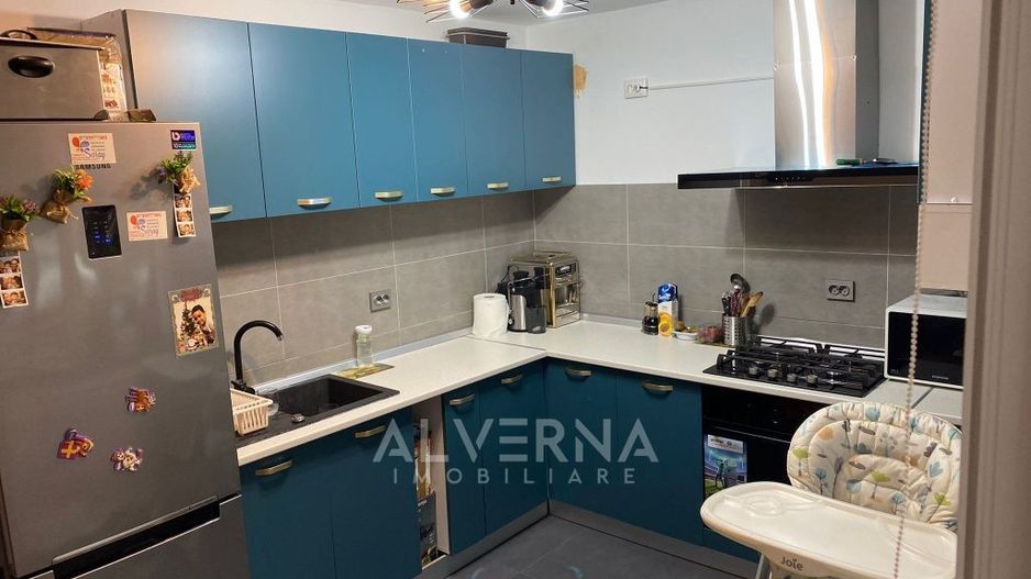 NOU! Apartament 3 camere, 67mp, mobilat, balcon, parcare, zona Teilor - Poză 1