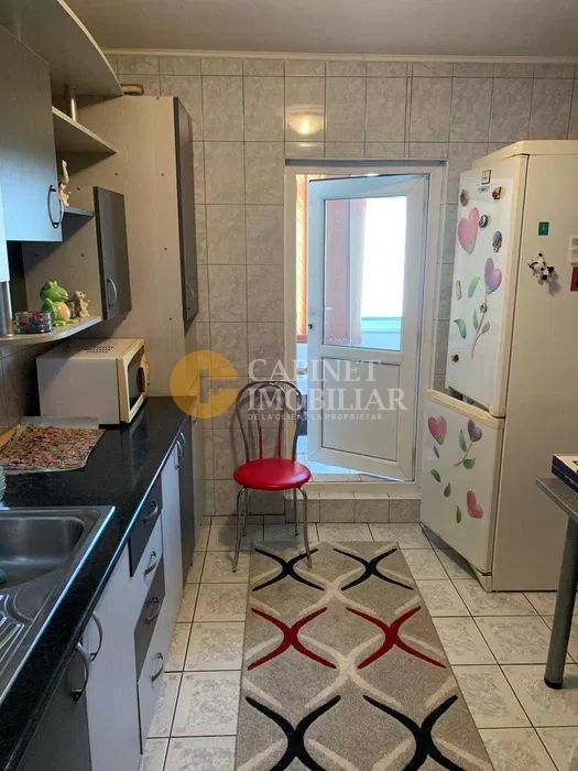 Nicolina - 2 Camere Decomandat - Bloc 1985 - Poză 2