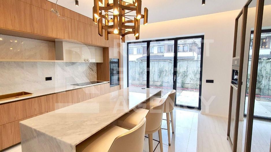 Vânzare, vilă, 2 nivele, 6 camere, zona Pipera, București - Poză 4