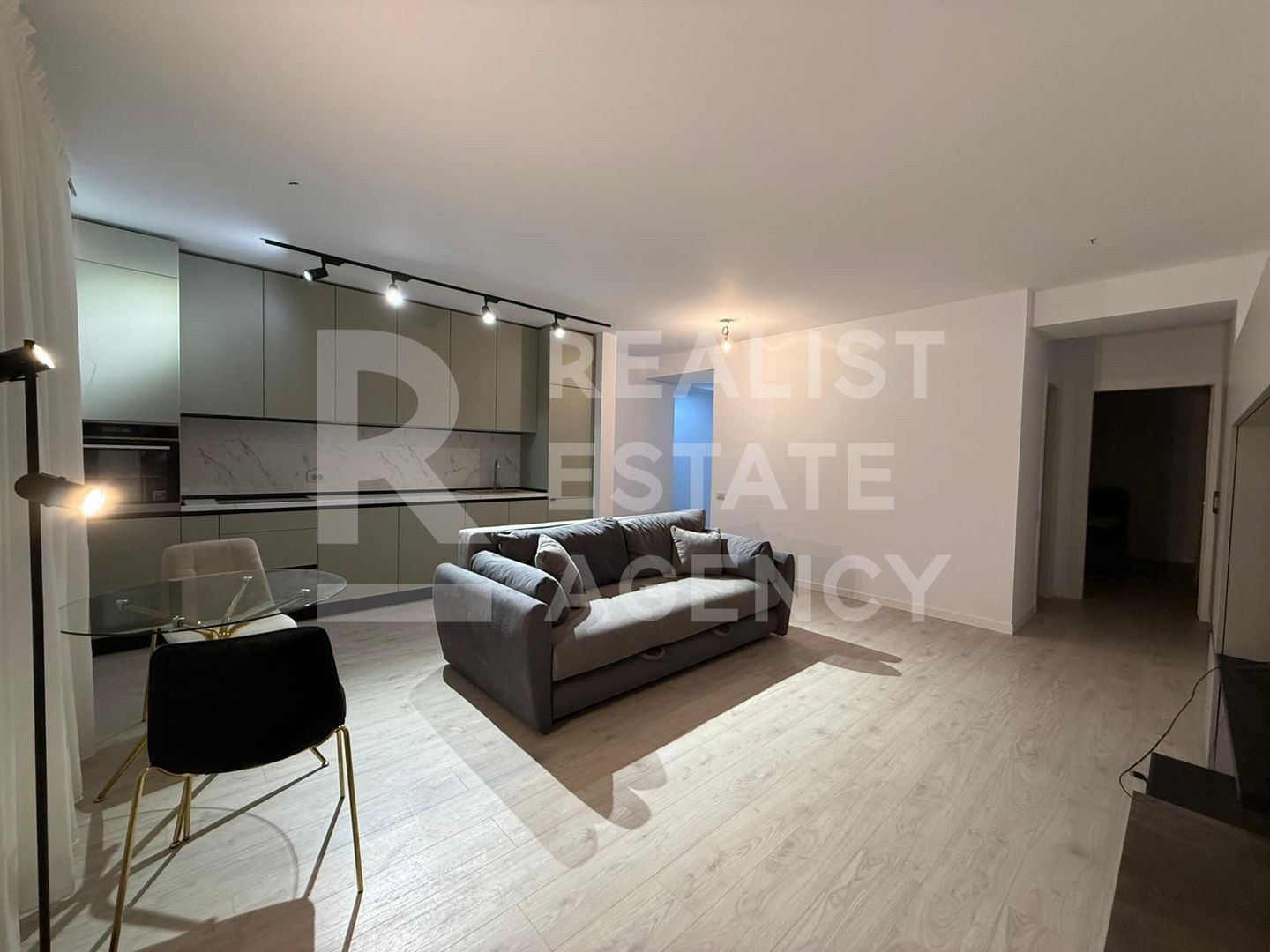 Chirie, 2 camere + loc de parcare, Pipera, prima închiriere - Poză 2