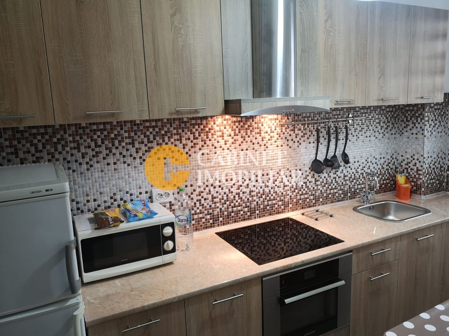 2 camere Decomandat, Etaj intermediar - PIATA UNIRII, Iasi - Poză 3