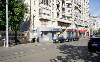 Spatiul comercial 100 mpu str.Sf Vineri colt cu B-dul Corneliu Coposu - Poză 2