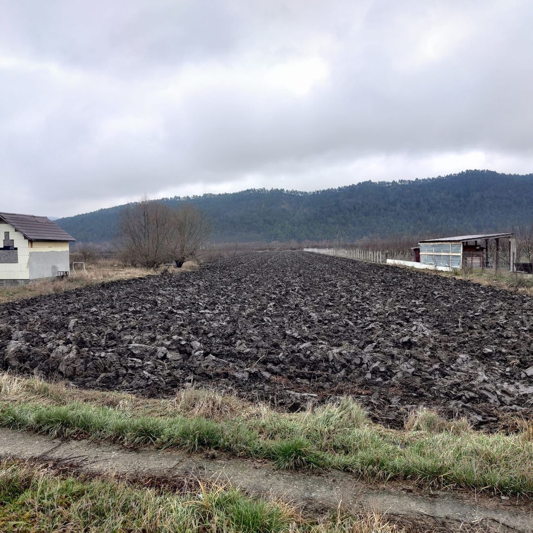 Teren Intravilan | Fundatura | Investiție I Cu suplimentare extravilan - Poză 1