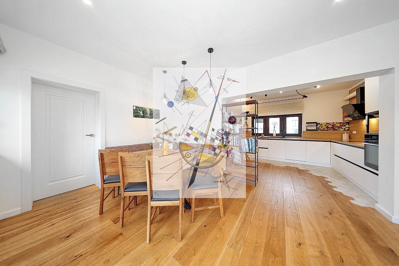 Proprietate Deosebita - Poză 25