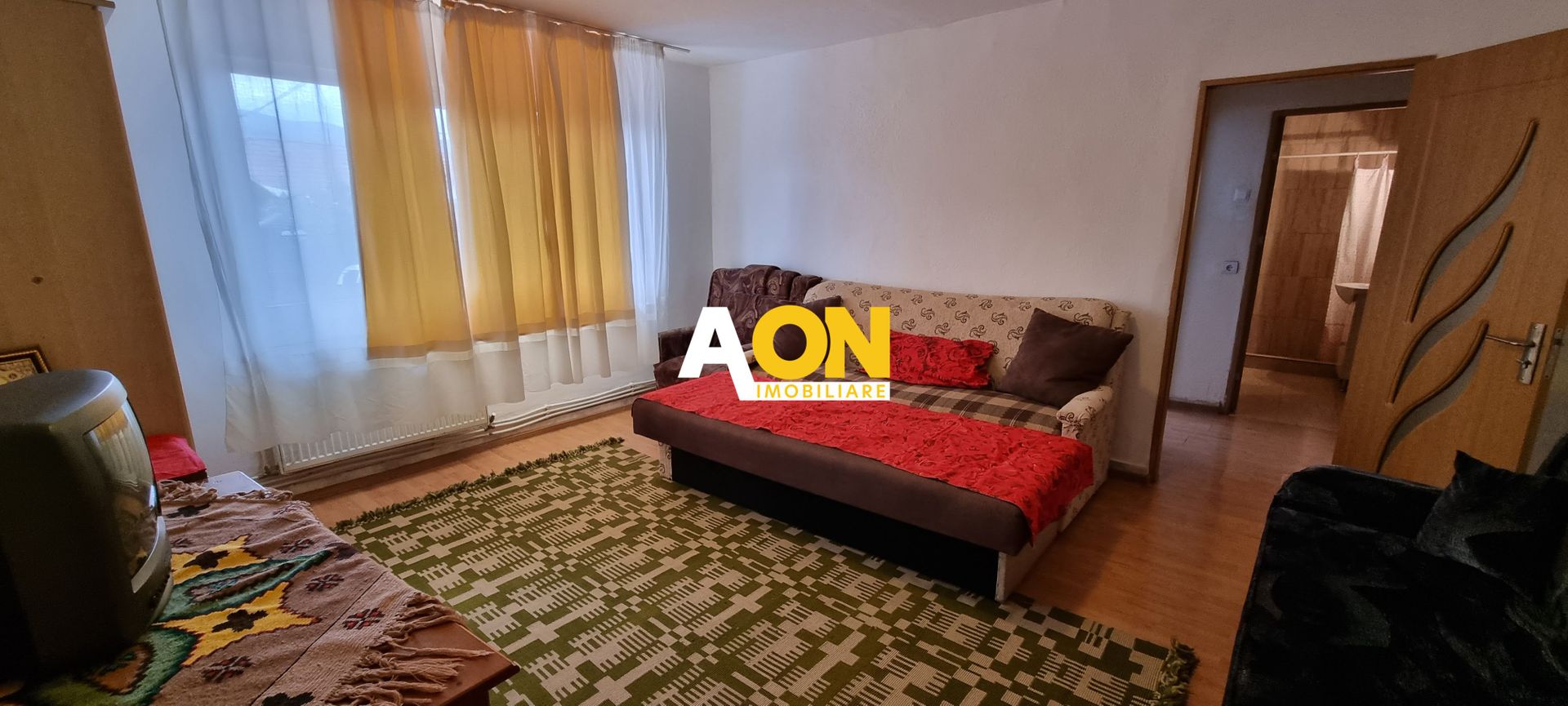 Apartament 2 camere, parter inalt, Cetate, zona Liceul Militar - Poză 1