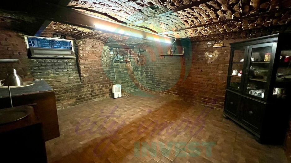 Vila eleganta renovata si consolidata | Parc Carol| Marasesti - Poză 13