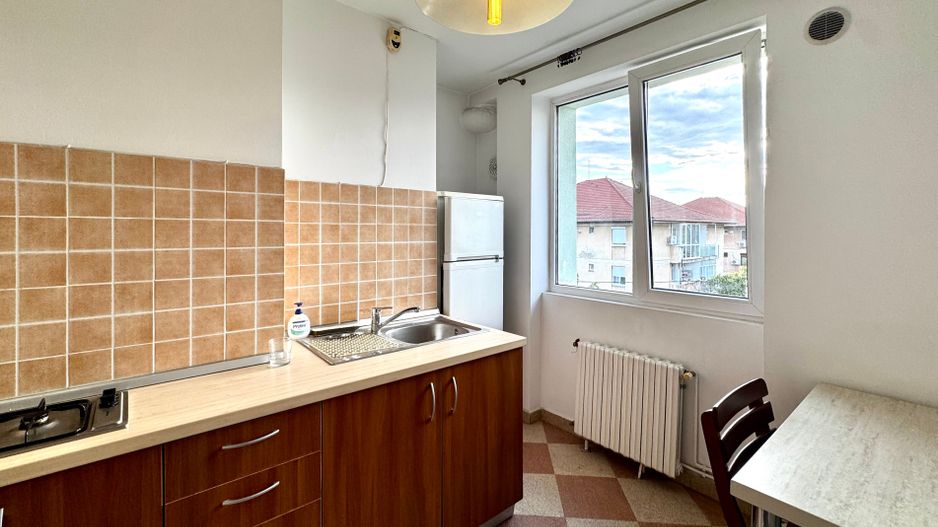 Apartament 2 camere, primitor, in zona Centrala-Universitate - Poză 7