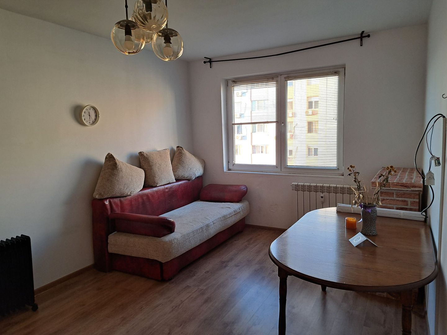 Apartament cu 3 camere 70,55 mp, bloc an 1980- Gorjului - Poză 1