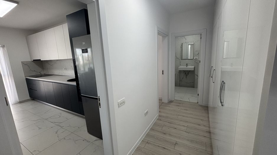 Chirie 2 Camere GranVia Lake View - Terasă cu vedere la Lac - Poză 7