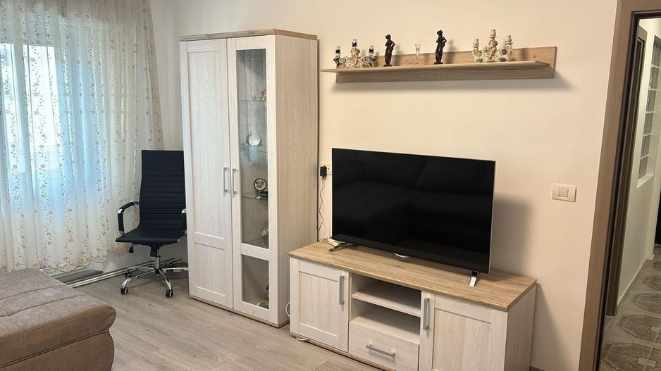 Prima închiriere | 2 camere decomandat | 65 mp | Zona Biserica Capra - Mega Mall - Poză 3