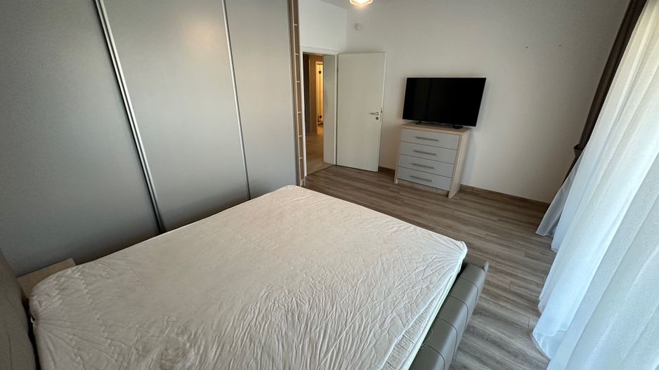 Apartament cu 3 camere de închiriat în zona Nord - Poză 10