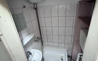 Garsoniera 22 mp | Zona Lazaret | Etaj 1 - Poză 6