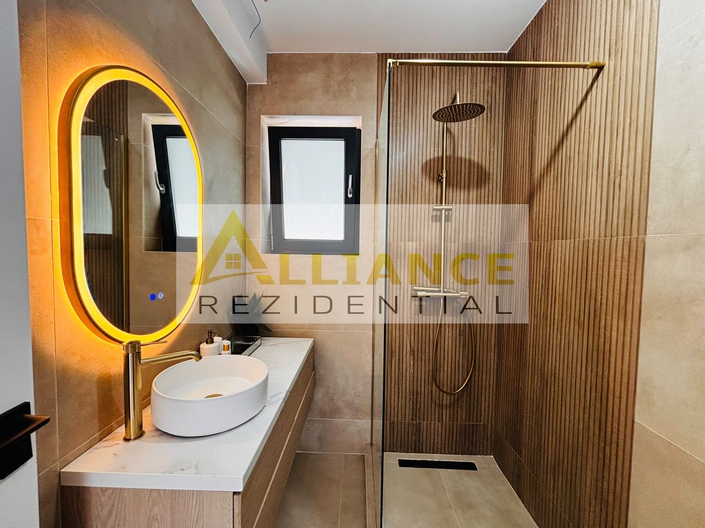 VILA premium cu piscina incalzita | 5 camere | Teren 280 m - Poză 18
