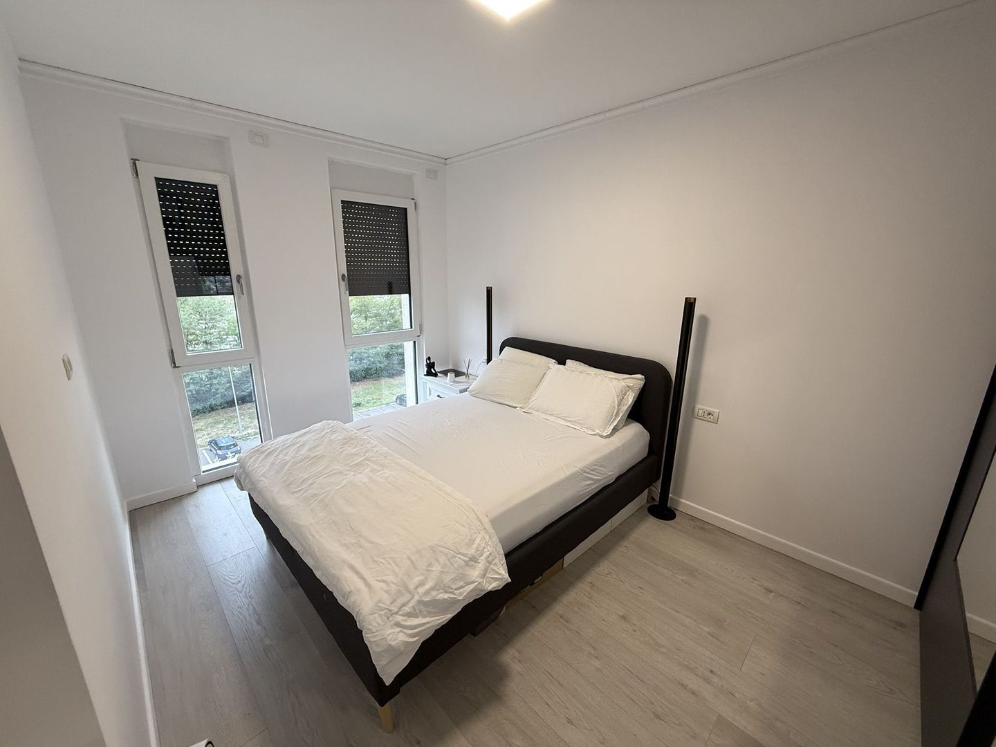 Ap. 2 cam, terasa, parcare, West Residence. 120.900 E neg. Comision 0 - Poză 14