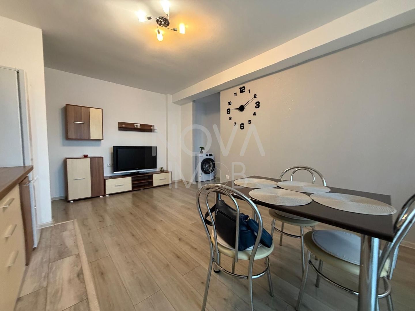 Apartament 3 camere de inchiriat, Str. Doamna Stanca - Poză 1