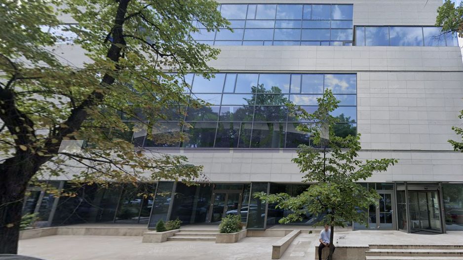 Claire birouri | Bulevardul Aviatorilor | 1900 mp | 39 locuri parcare | - Poză 6