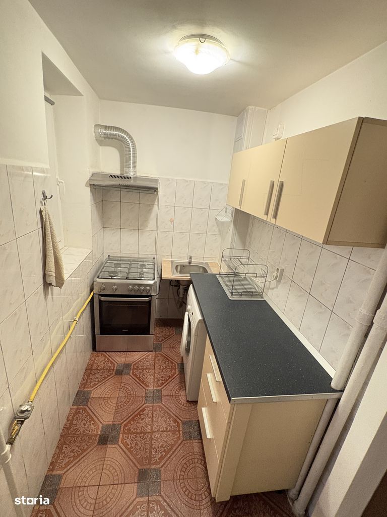 Apartament Luminos 2 camere. Decomandat.  Zona Huedin/ Resita. - Poză 10