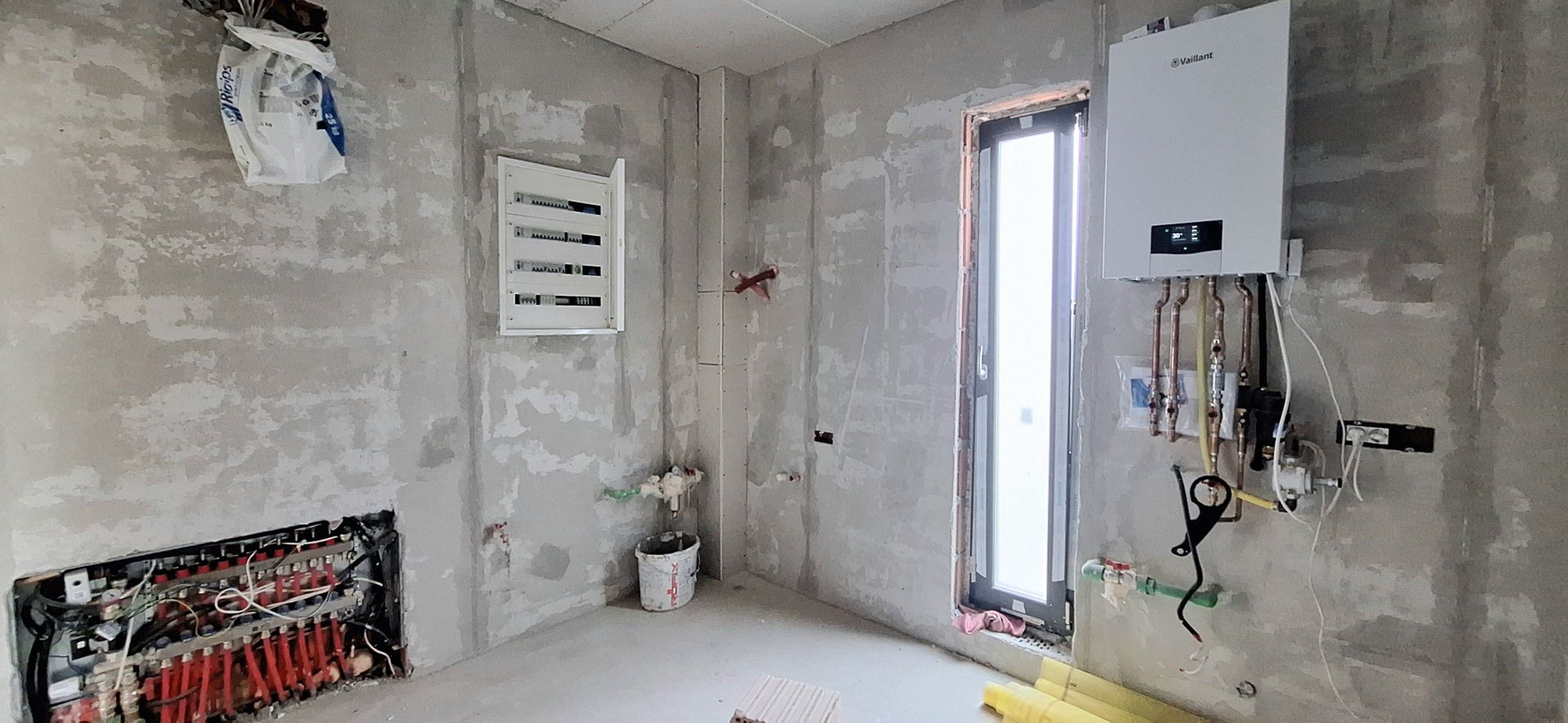 Locuinta individuala in stil contemporan - Poză 15