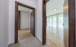 Casa individuala 4 camere, teren de 596 mp, partial mobilata, Cristian - Poză 20