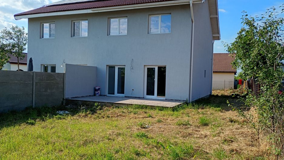 Sanandrei, Drum Asfaltat, Teren Generos, Buc Separata, 3 Dor, 2 Bai, dressing - Poză 3