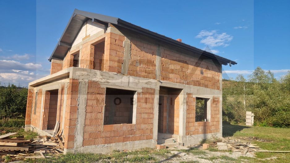 Casa individuala in constructie, 125 mp utili, 700/1400 mp teren - Poză 4