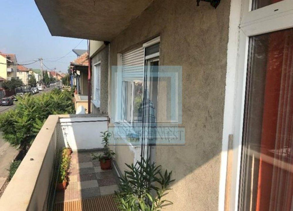 Ap 4 camere decomandat - zona Aurel Vlaicu - Poză 6