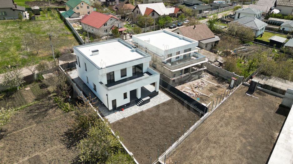 Vânzare, Hi-Tech, 2 nivele, 4 camere, strada  A. Lăpușneanu, Budești - Poză 34