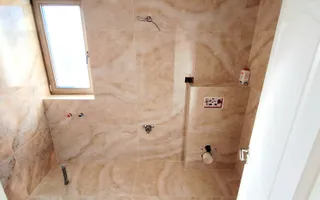 Oferim spre vanzare casa-duplex cu 4 camere si 3 bai situata in Giroc - Poză 18