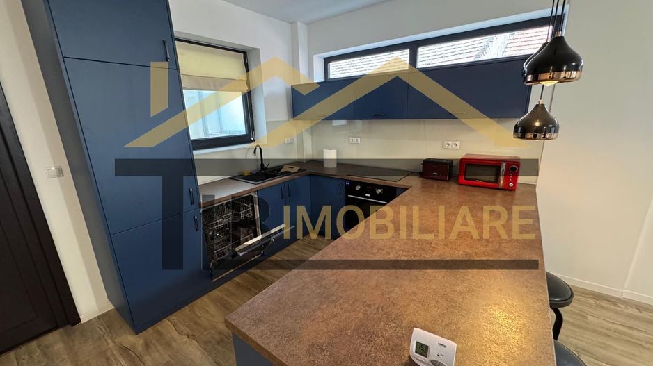 Apartament de 2 camere, 78mp, parcare, zona strazii Revolutiei - Poză 7