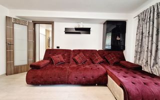 Apartament spatios si modern, 3 camere decomandat - Poză 1