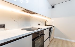 Vânzare, apartament, 2 camere+living, bul. Mircea cel Bătrân, Ciocana - Poză 3