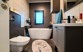 Casa Cisnadioara, Sibiu, 4 dormitoare, 2 bai, Ready to move - Poză 4