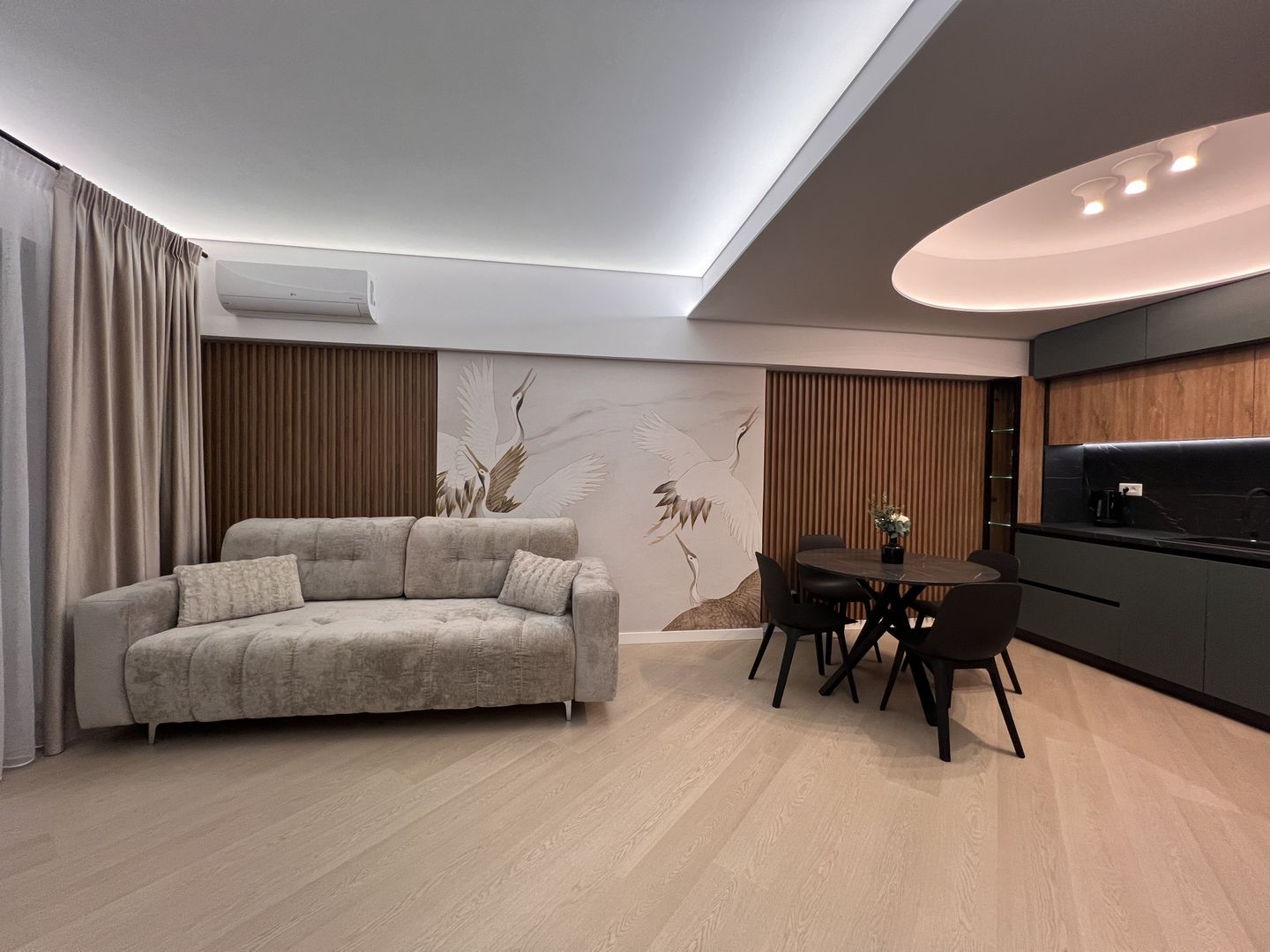 APARTAMENT 3 CAMERE | COMPLET MOBILAT SI UTILAT | CORTINA | - Poză 7