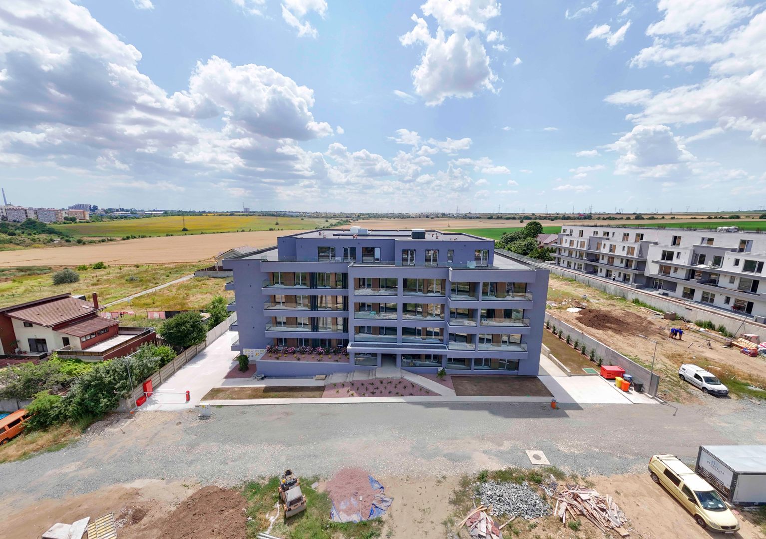 Tomis Nord - Vanzare apartament decomandat cu 2 camere,  bloc nou. - Poză 2