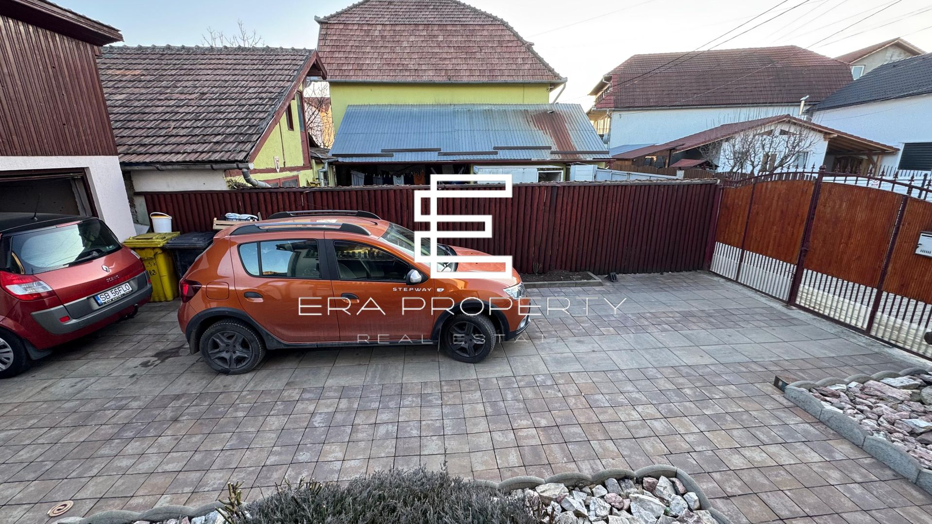 Casă Individuală cu 250 mp Teren | 180 mp Utili | 4 Dormitoare | Garaj | - Poză 17