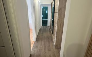 Apartament de 3 camere, 70 mp, decomandat, Zona Fortuna - Poză 13