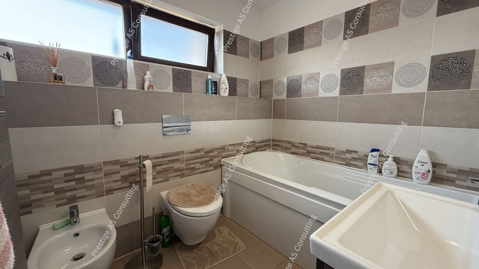Duplex 6 Camere+ Mansarda 315mp Teren |  Zona Cora-Dumbravita - Poză 18