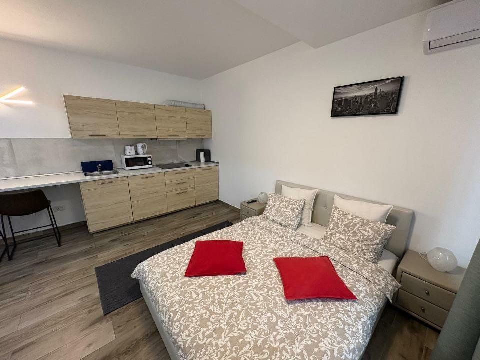 BRASADAS închiriază garsoniera in zona Unirii 2018 balcon. - Poză 1