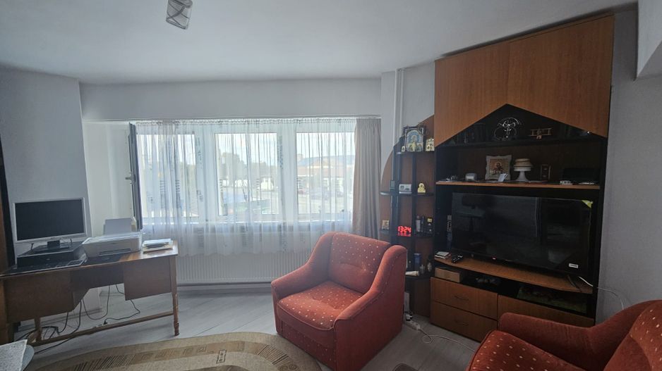 Apartament 2 camere, decomandat, etaj 1 – Cartier Prundu, zona Depou - Poză 3