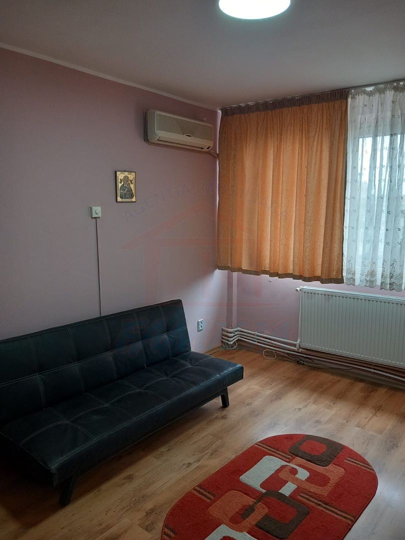 📍De închiriat  2 camere | Micro 17|  1.700 Ron/luna - Poză 1