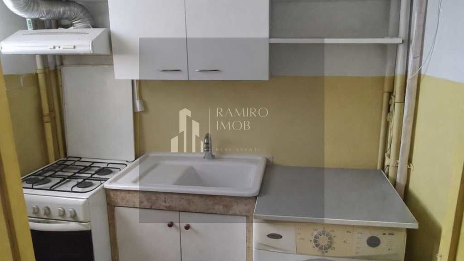 APARTAMENT 2 CAMERE, SECTOR 4/MOLDOVITA, APARATORII PATRIEI - Poză 4