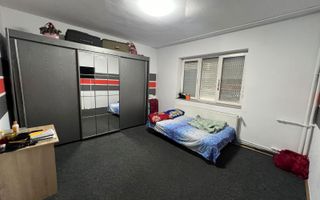 Apartament cu 4 camere | Zona Centrala | General Magheru | Oradea - Poză 5