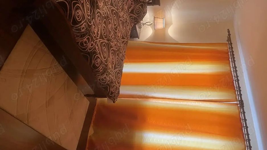 Apartament 3 camere Dambovita etaj 2 cu centrala - Poză 5